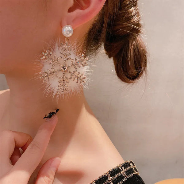Christmas Earrings for Women Jewelry Girl Snowflakes Fluff Pendant Zircon Pearl Female Gifts Ear Studs