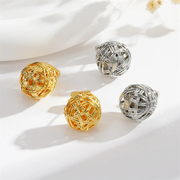 A pair of 18k gold-plated  earrings , suitable for everyday wear, gifts for mothers and girls