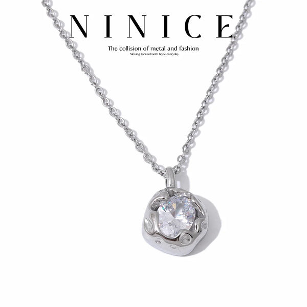 NiNice Stainless Steel Necklace Cubic Zirconia Personalized Jewelry Temperament Fashionable Design Exquisite Sparkling Accessori
