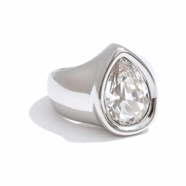 Stainless Steel Ring Inlaid Zircon Heart-shaped Fashion Personalized Selection of Jewelry Light Luxury High-Quality Gift