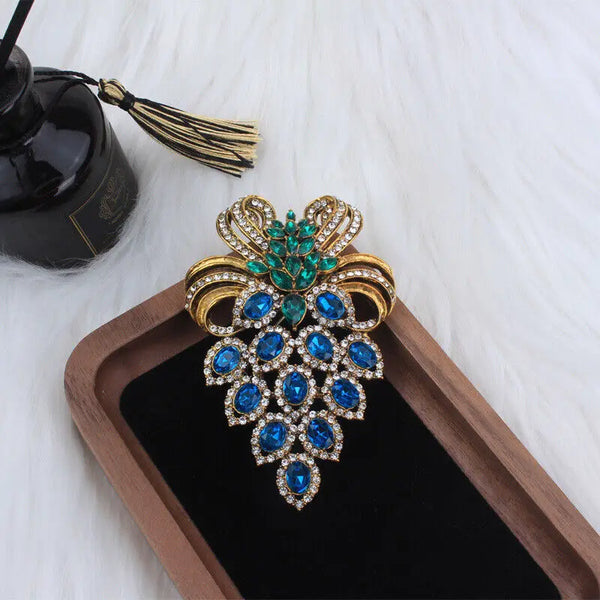 Luxury Series Fashion Christmas Gift Antique Jewelry Mens Suit Lapel Pin Exquisite Brooch Blue Rhinestone Badges