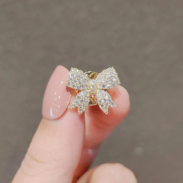 1pcs Simple Bow Brooch for Women Fashionable and Versatile Temperament Brooch for Fixing Clothes Sweaters Suits Pins Accessories