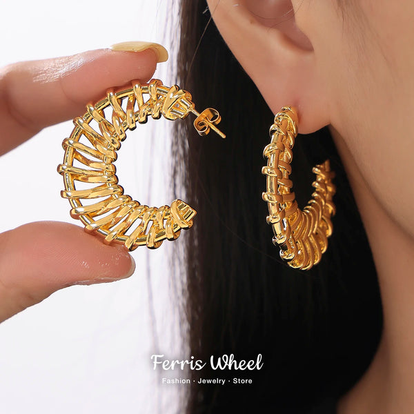 Chic Knited C Shape Copper Gold Plated Earrings For Women Charm Ear Hoop Curved Luxury Daily Jewelry Gift