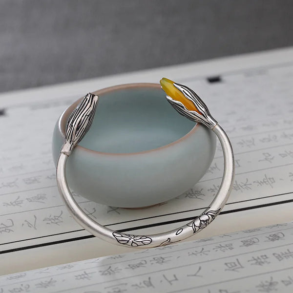 Personality Lotus Leaf Design Chalcedony Stone Ethnic Style Vintage Thai Silver Ladies Bangle Jewelry For Women Birthday Gifts