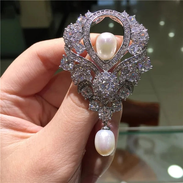 Vintage Ribbon Scroll Imitation Pearl Pendant Wedding Brooch Gold color Pavé Floral Teardrop Luxury Bridal Brooch Jewelry