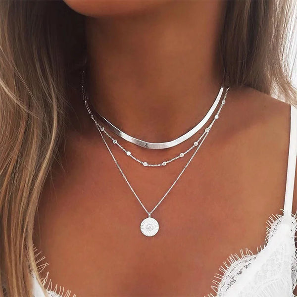 Classic Casual Necklace Neck Decoration Charm Necklace Fine Workmanship All-match Fashion Women Simple Pendant Necklace